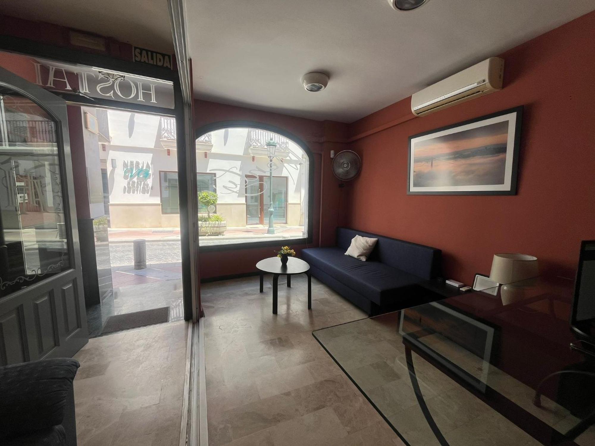 Hostal Montys نيرخا المظهر الخارجي الصورة