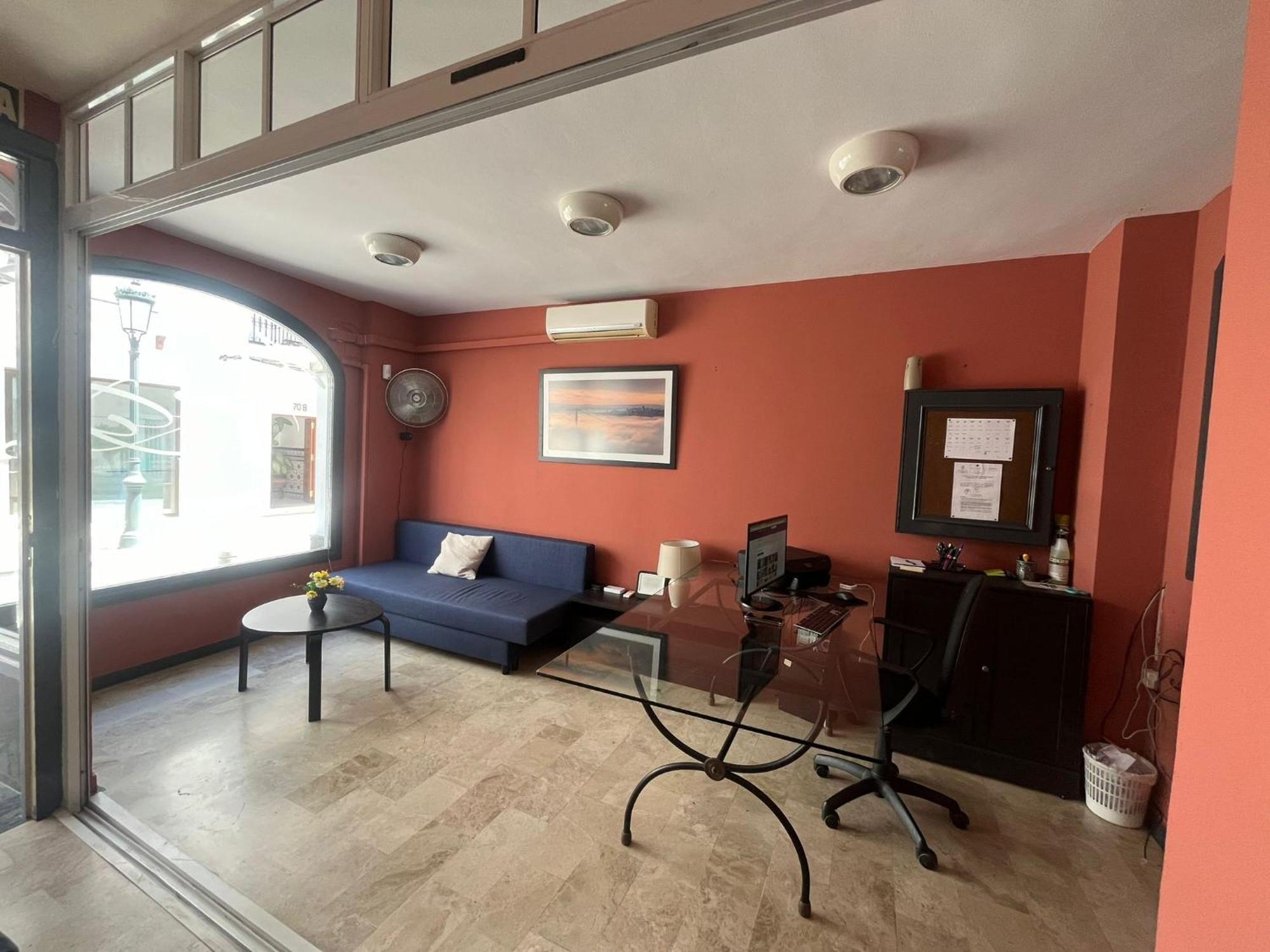 Hostal Montys نيرخا المظهر الخارجي الصورة